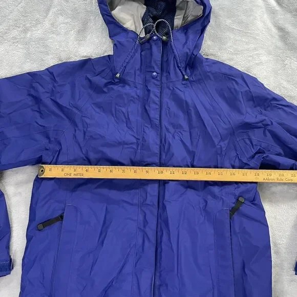 LL Bean Hooded Zip Up Rain Jacket Womens Size Small Goretex Windbreaker Stowaway - Picture 8 of 15